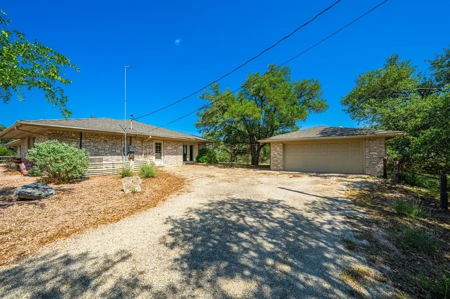 113 Indian Bluff Dr, Kerrville, TX 78028 - #3