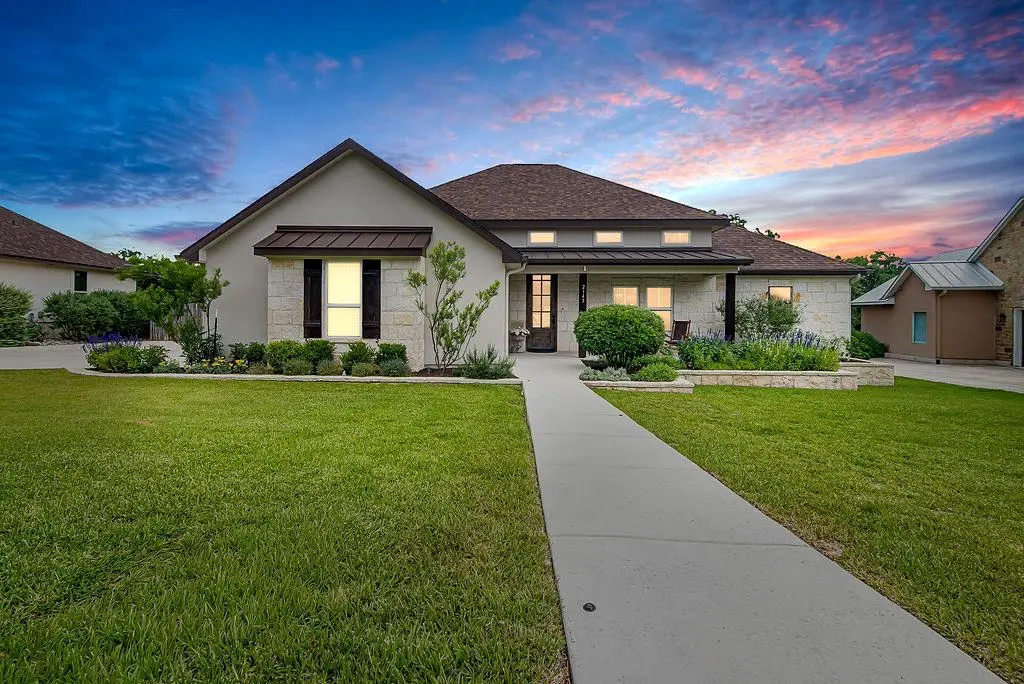 2143 Stone Oak, Fredericksburg, TX 78624 - #1
