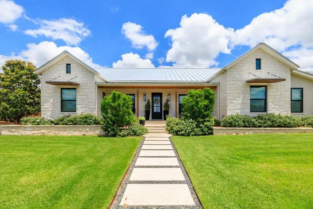 2214 Stone Meadow, Fredericksburg, TX 78624 - #1