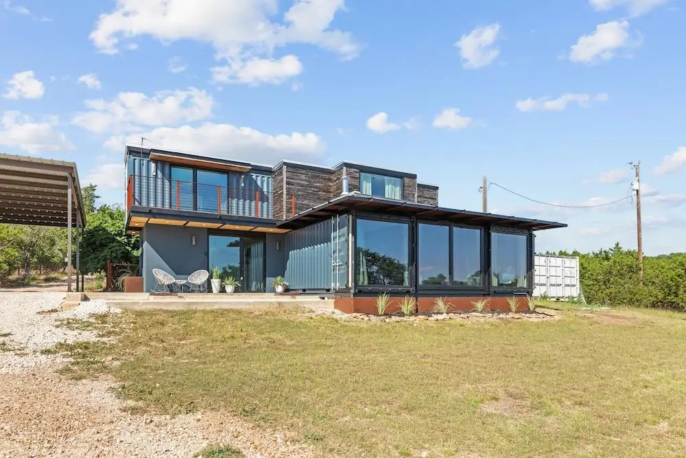 232 Spring Rd, Fredericksburg, TX 78624 - #1