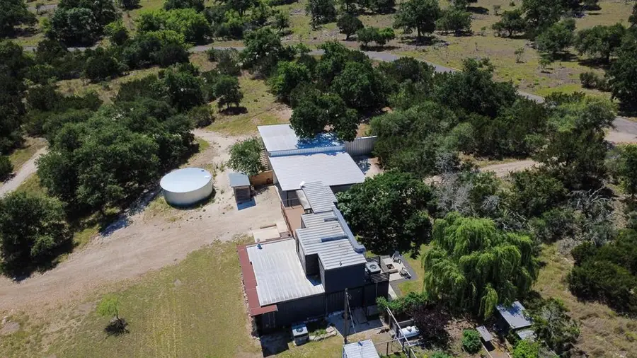 228 & 232 Spring Rd, Fredericksburg, TX 78624 - #2