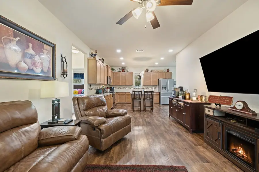 1625 Packsaddle Dr, Kingsland, TX 78639 - #3