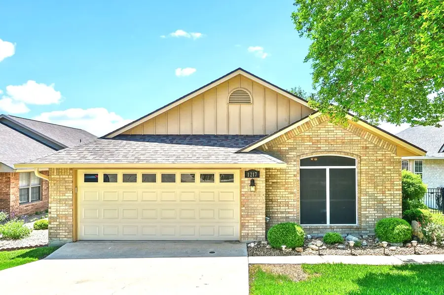 1217 Victory Ln, Kerrville, TX 78028 - #2