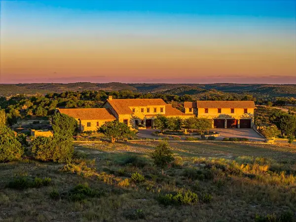 250 Hidden Hills Ranch Rd, Kerrville, TX 78010