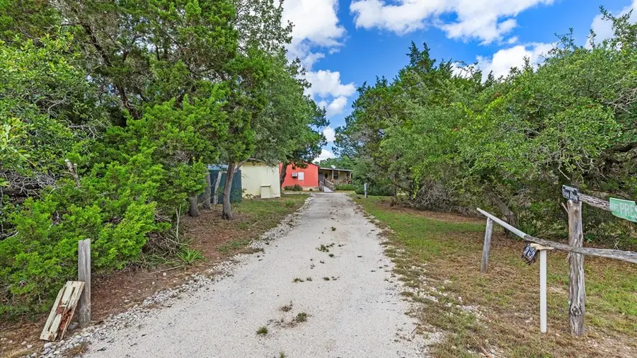 646 South Loop, Blanco, TX 78606 - #2