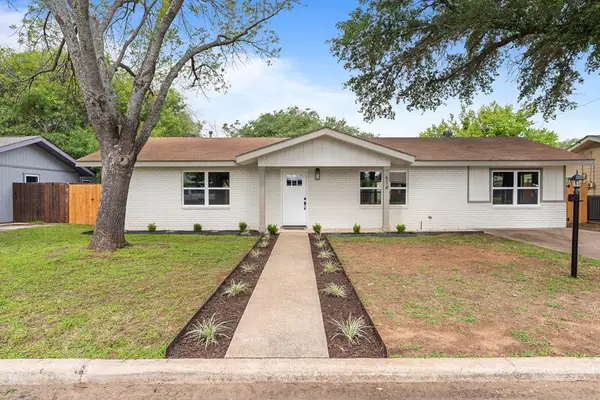 614 S Columbus, Fredericksburg, TX 78624