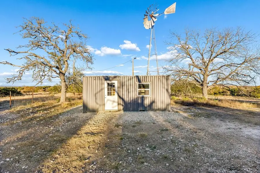 1106 S Perry Ranch Rd, Fredericksburg, TX 78624 - #3