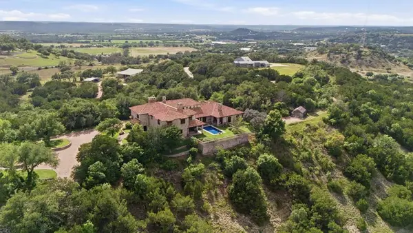 234 and 388 Fox Fire Rd, Fredericksburg, TX 78624