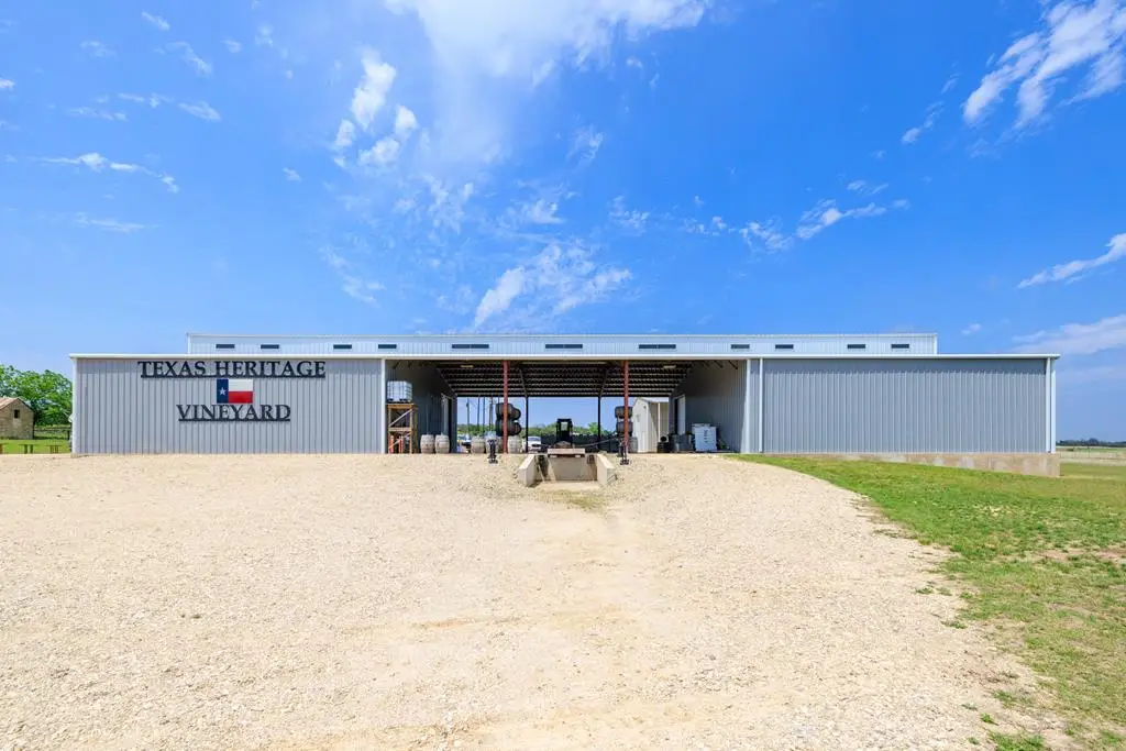 3750 Grapetown Rd, Fredericksburg, TX 78624 - #1