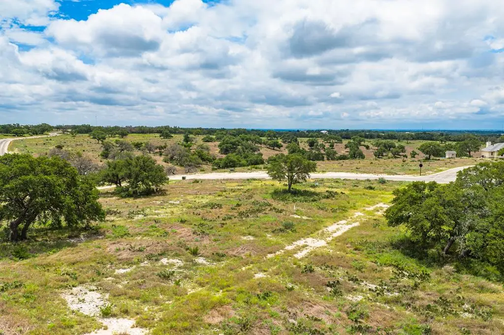 Lot 164 Cattlemans Crossing Dr, Kerrville, TX 78028 - #1