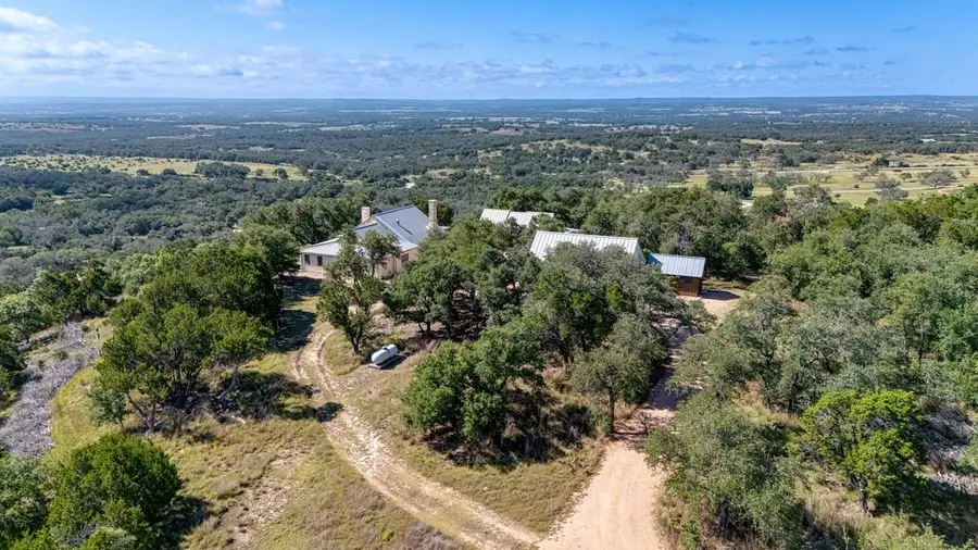 309 Ridgeview Dr, Fredericksburg, TX 78624 - #2