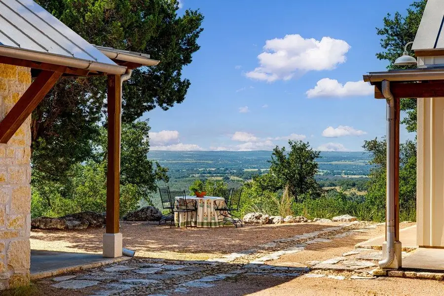 309 Ridgeview Dr, Fredericksburg, TX 78624 - #3