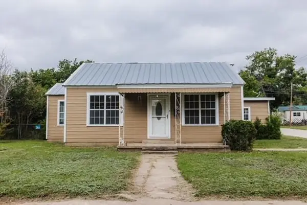 1500 S High St, Brady, TX 76825