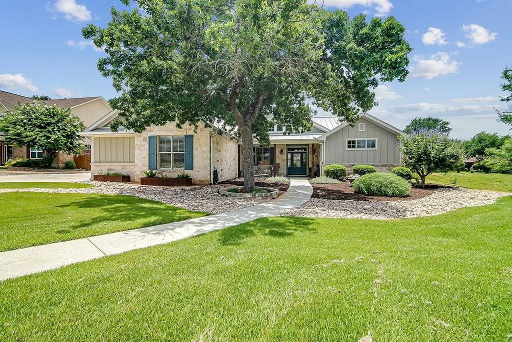 2219 Stone Meadow, Fredericksburg, TX 78624 - #1