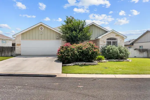 732 Northern Red Oak, Fredericksburg, TX 78624