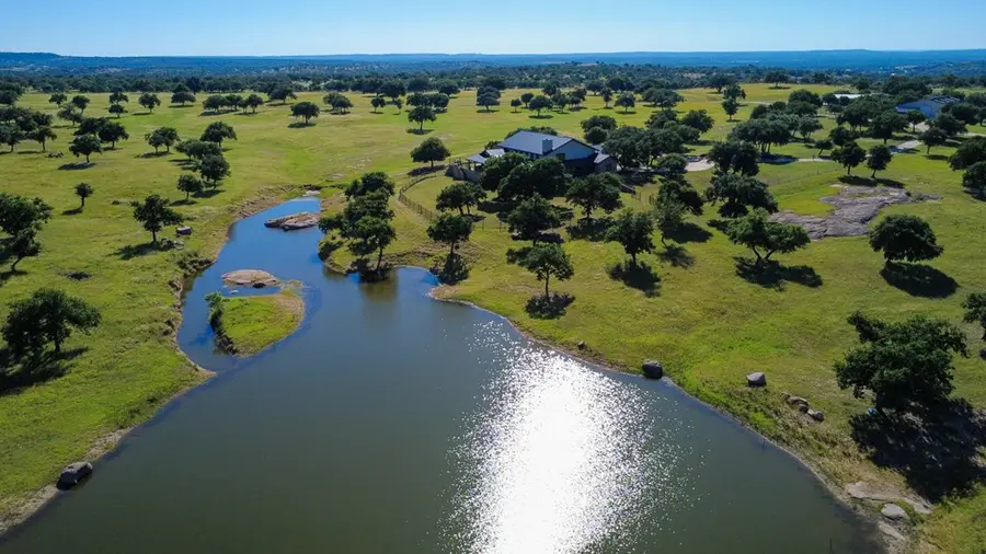 71 Granite Springs Dr, Llano South, TX 79624 - #2