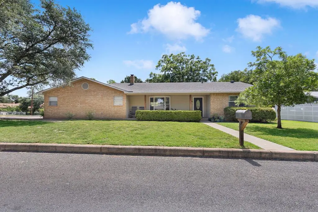120 W Driftwood Dr, Fredericksburg, TX 78624 - #1