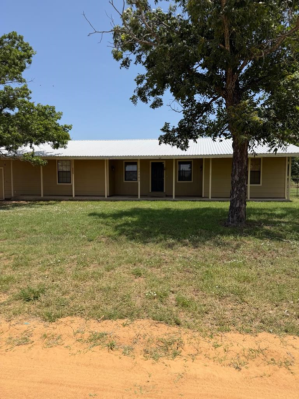 17502 College St, Pontotoc, TX 76869