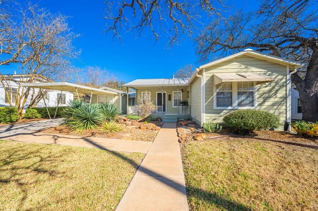 110 Beverly Dr, Fredericksburg, TX 78624 - #1