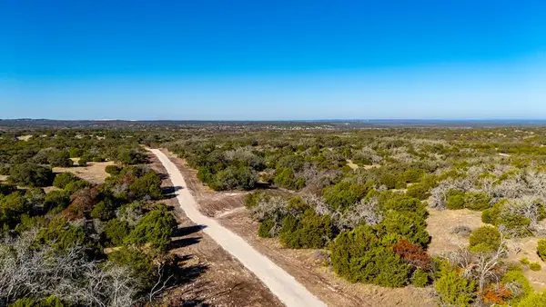 1632 Link, Doss, TX 78618