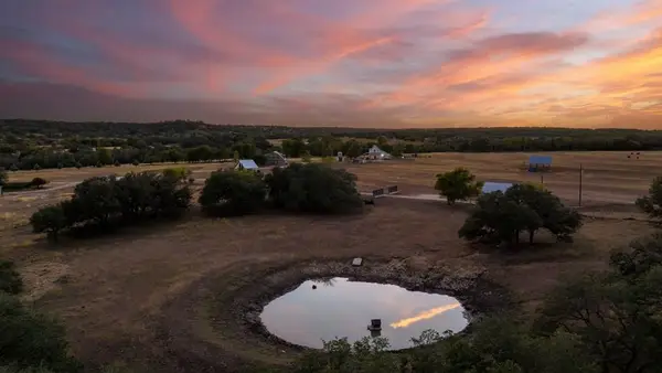 237 Twisted Timbers Rd, Fredericksburg, TX 78624