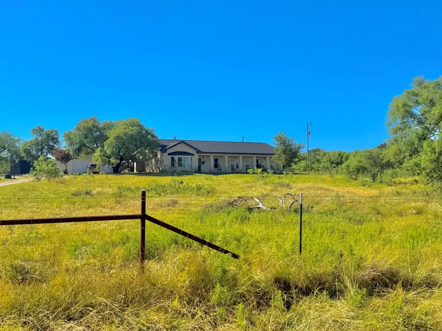 124 County Rd 118, Llano, TX 78643 - #2