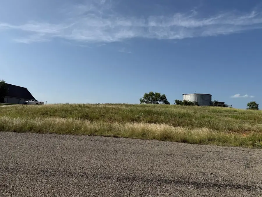 809 E Houston, Llano, TX 78643 - #3