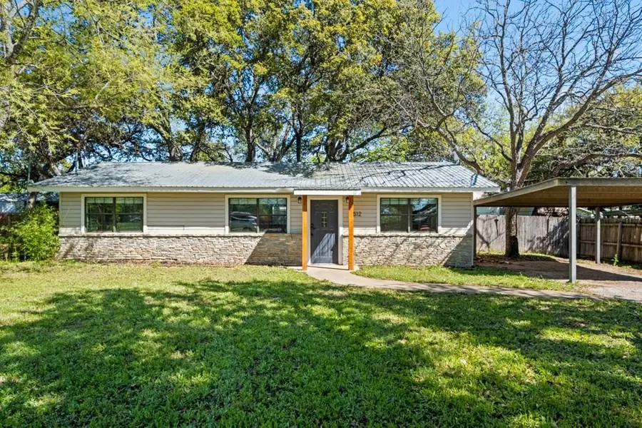 512 W Pecan St, Johnson City, TX 78636 - #3