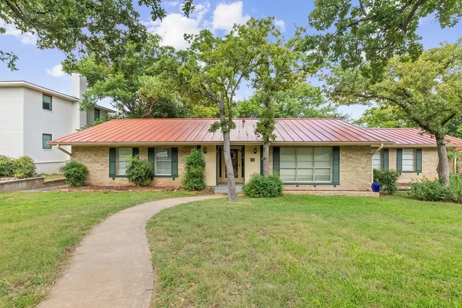 308 Tanglewood Dr, Fredericksburg, TX 78624 - #2