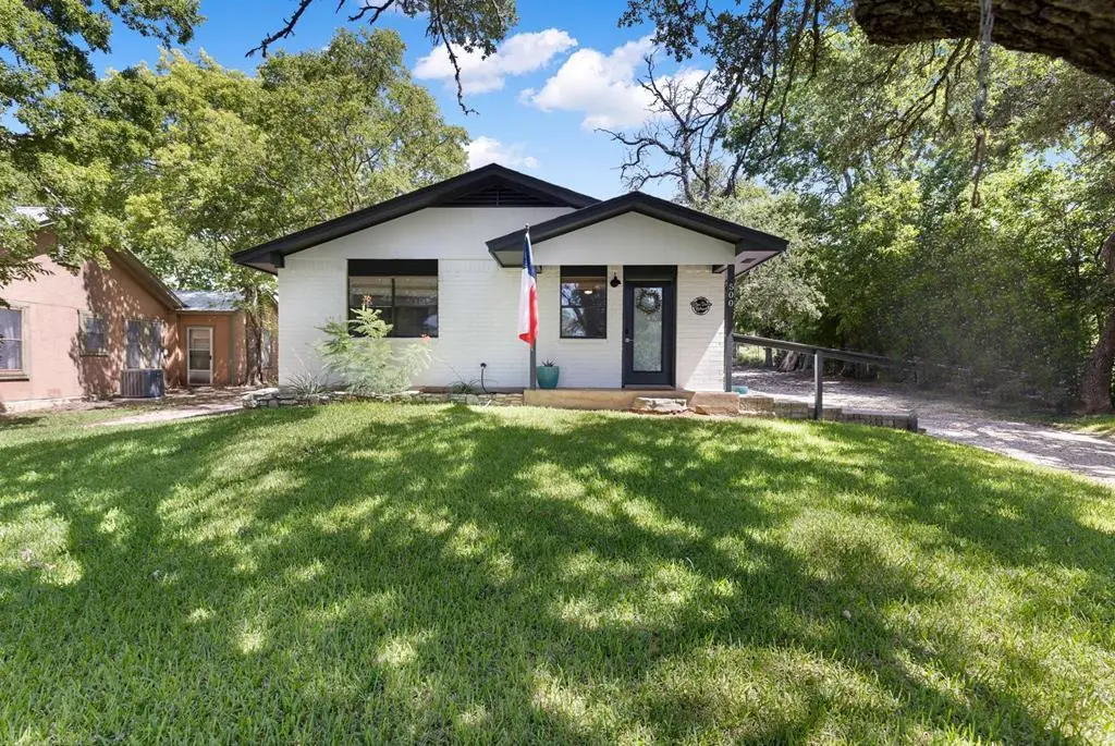 500 Cross Mountain Dr, Fredericksburg, TX 78624 - #1