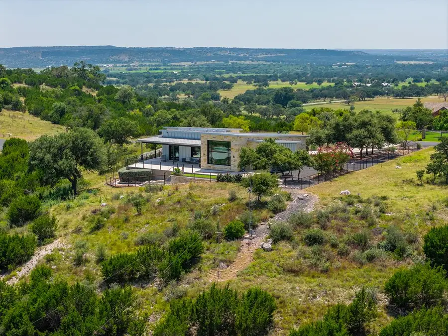 20 N Spies Ridge Dr., Fredericksburg, TX 78624 - #3