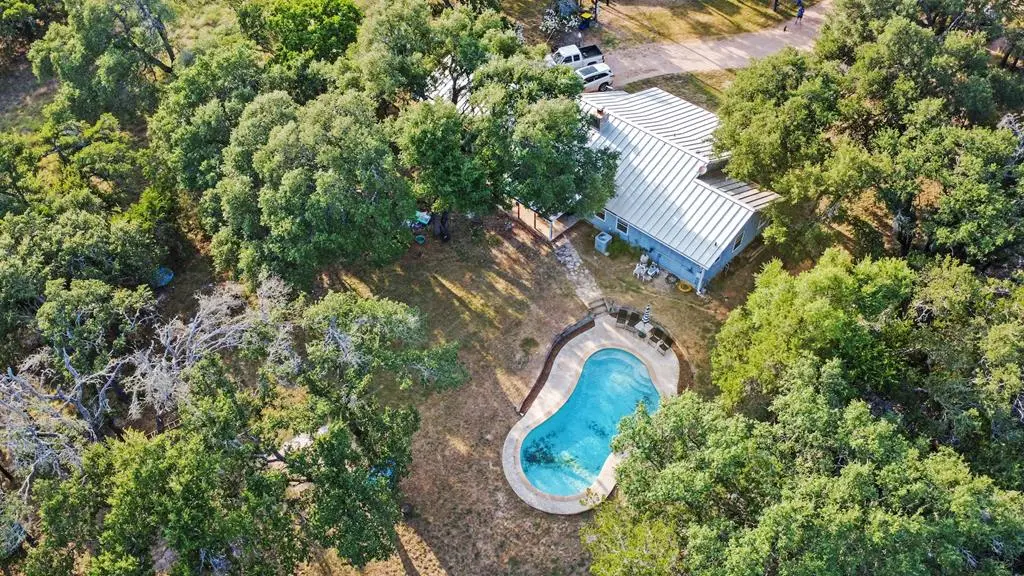 393 Marschall Creek Rd, Fredericksburg, TX 78624 - #1