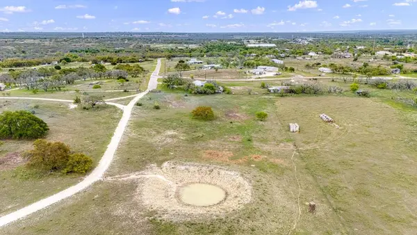 460 E Reeves Lane, Harper, TX 78631