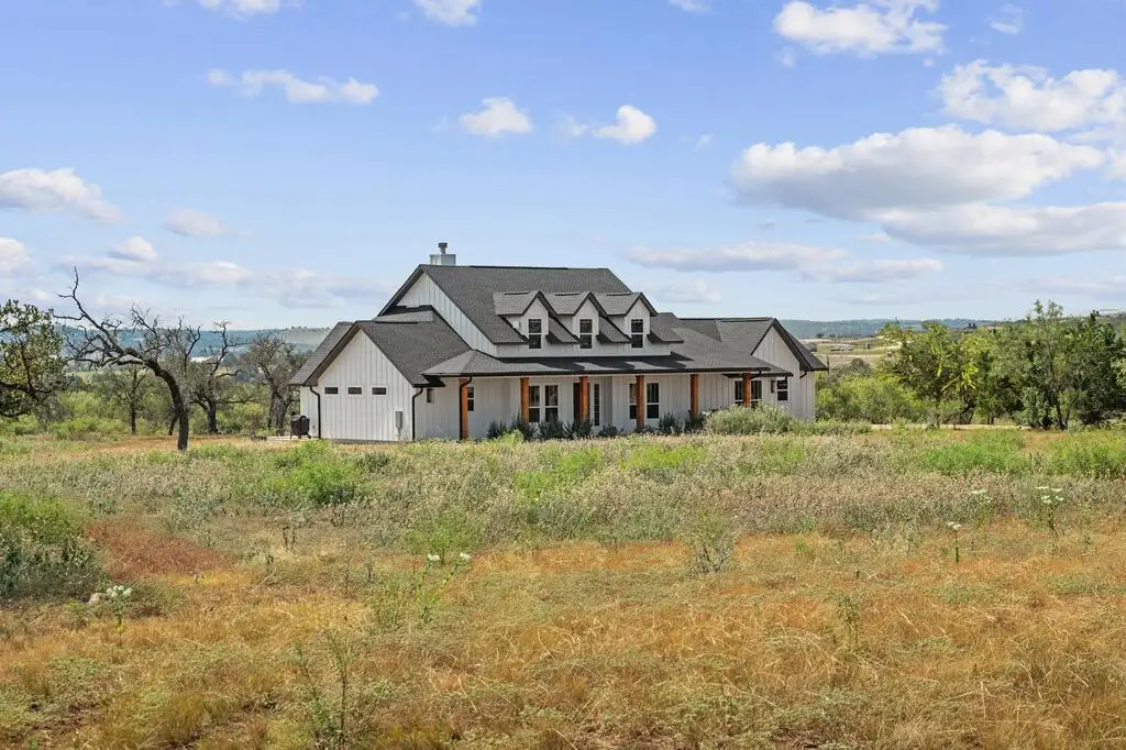 234 Far View Dr, Fredericksburg, TX 78624 - #1