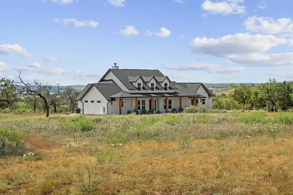 234 Far View Dr, Fredericksburg, TX 78624