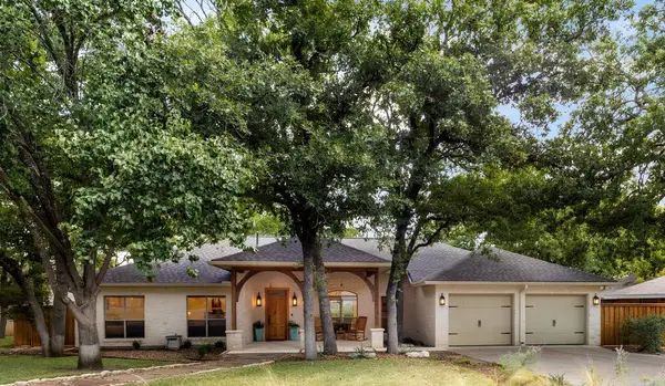 120 Tanglewood Dr, Fredericksburg, TX 78624