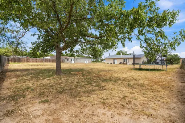 1116 Thiele Lane, Fredericksburg, TX 78624