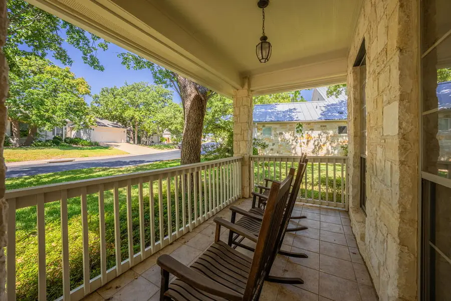 118 W Creekview Dr, Fredericksburg, TX 78624 - #3