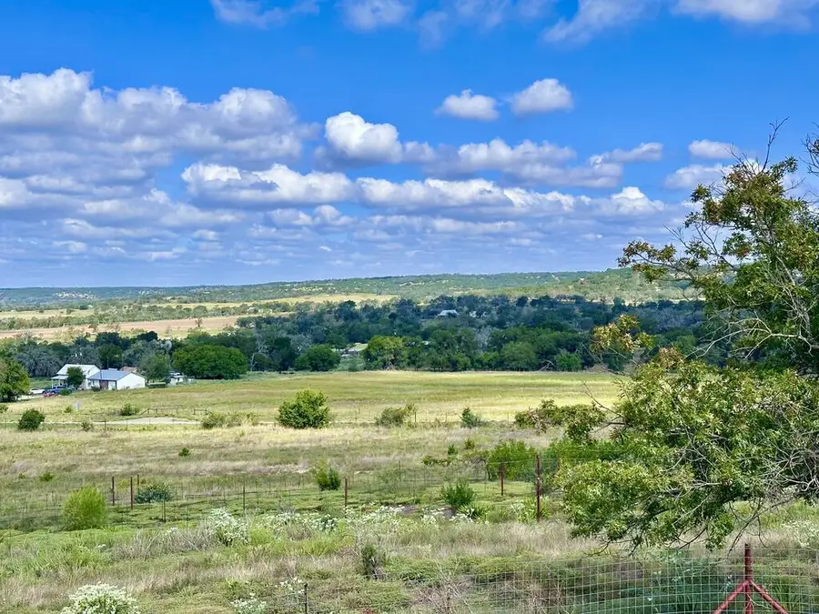 4291 E Gellermann Lane, Fredericksburg, TX 78624 - #3