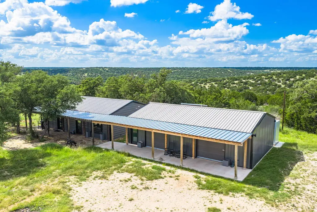 11797 Hackberry Rd, Rocksprings, TX 78880 - #1