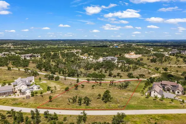 621 Eldorado Ridge Dr, Fredericksburg, TX 78624