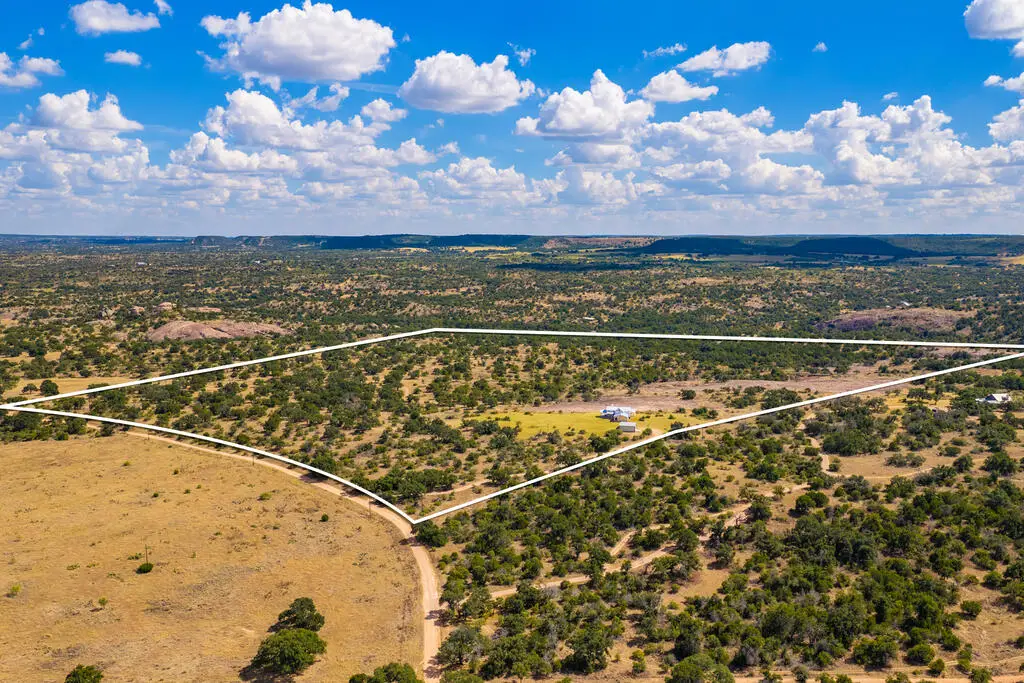 2150 Granite Springs Dr, Fredericksburg, TX 78624 - #1