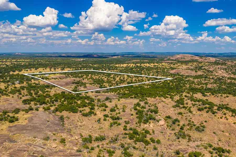 2150 Granite Springs Dr, Fredericksburg, TX 78624 - #2