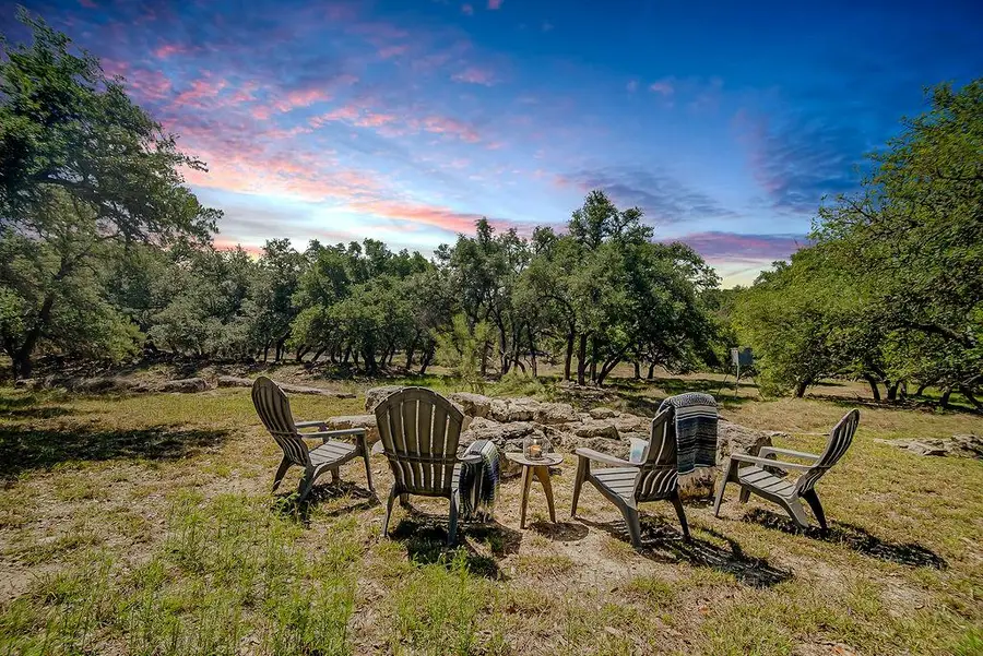 3408 Grape Creek Rd, Fredericksburg, TX 78624 - #2