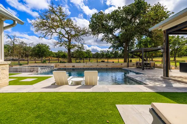 118 Phlox Trl, Fredericksburg, TX 78624