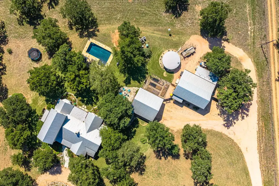 327 S Stag Trail, Fredericksburg, TX 78624 - #3