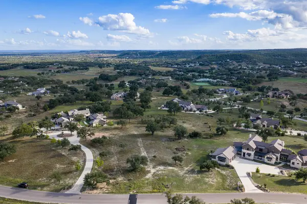 529 Hagee Drive, Fredericksburg, TX 78624