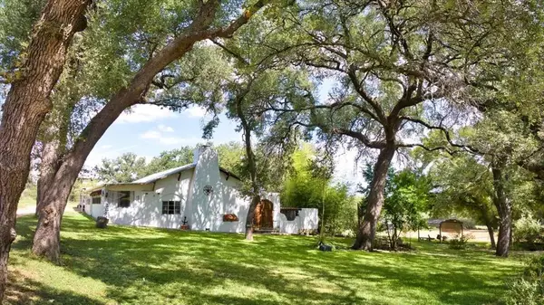 806 Wren St., Mason, TX 76856
