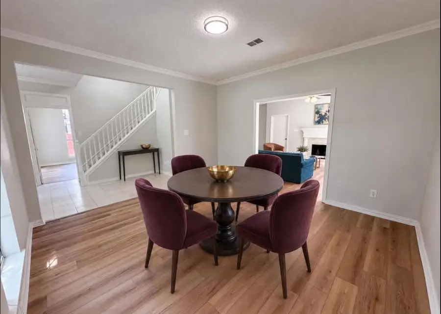 317 Riverwalk River Way #Ln, Irving, TX 75063 - #2