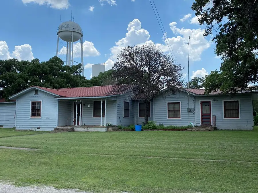 1519 Mesquite St, Blanco, TX 78606 - #2